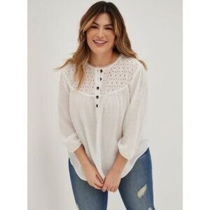 Torrid Long Sleeve Eyelet Peasant Blouse in Cloud Dancer